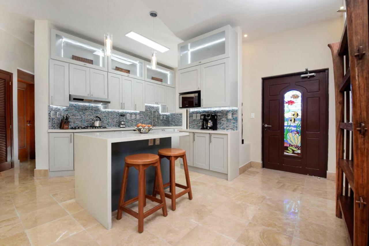 Apartamento Oceanfront Luna Encantada With Pool And Great Rates Luna A2 *