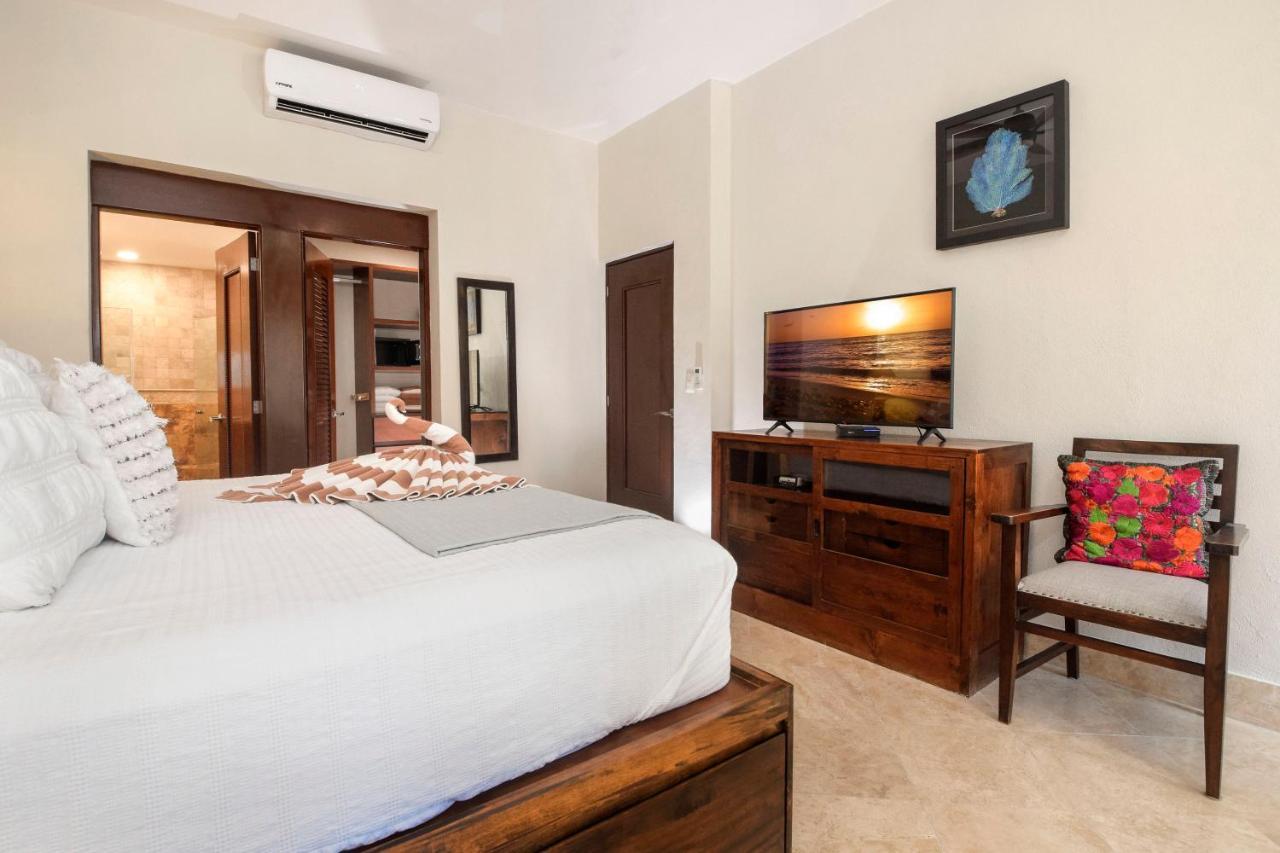 Oceanfront Luna Encantada With Pool And Great Rates Luna A2 Playa del Carmen